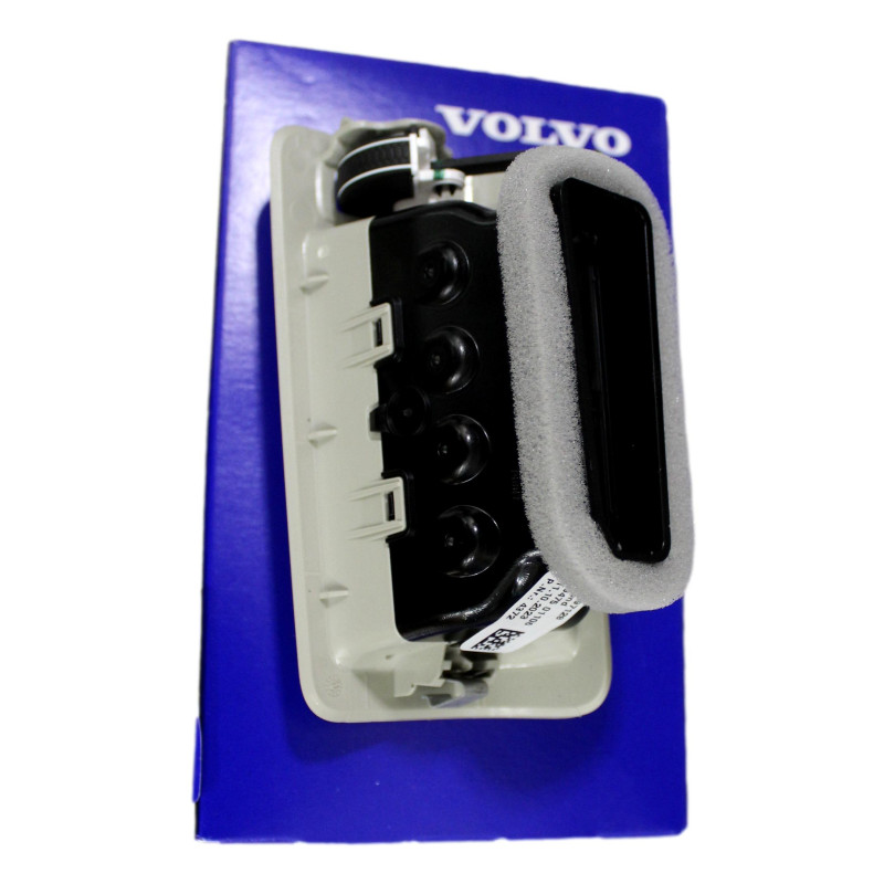 VOLVO XC90 II lewa kratka nawiewu słupka C blondę OE 31497128