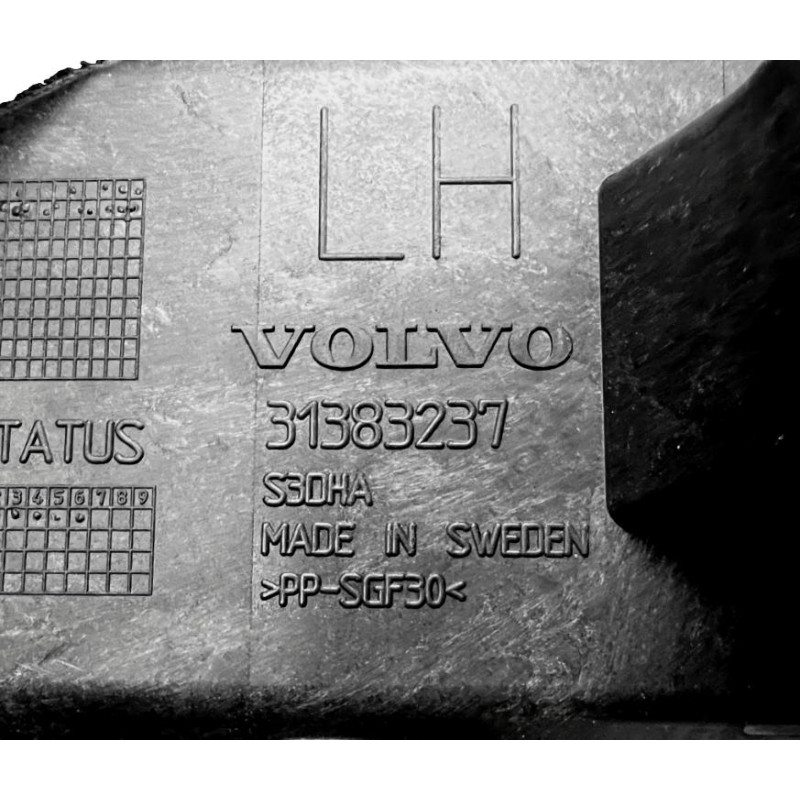 VOLVO S90 V90 V90CC lewy ślizg mocowanie zderzaka przód OE 31383237