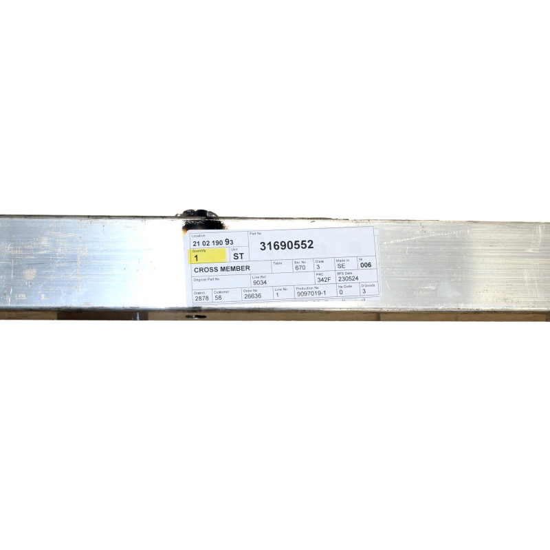 VOLVO S90 S90L V90 V90CC wzmocnienie pas przedni mocowanie OE