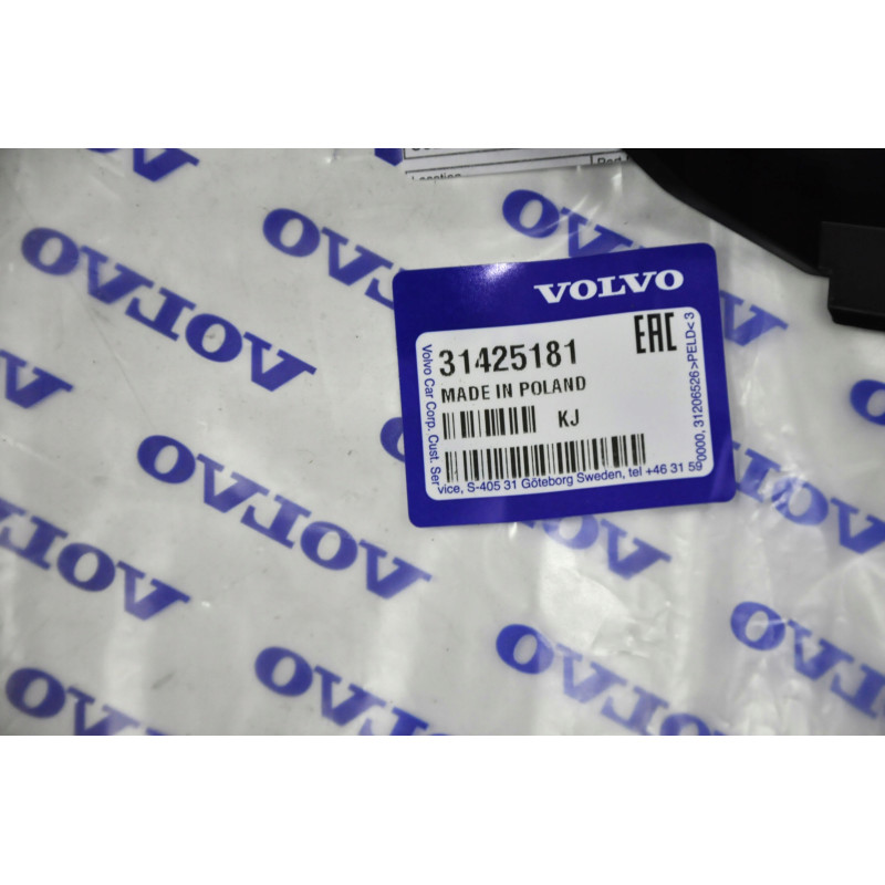 VOLVO XC60 II zaslepka lewego halogenu oryginal OE