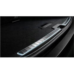 VOLVO XC90 II podswietlana listwa bagaznika blonde