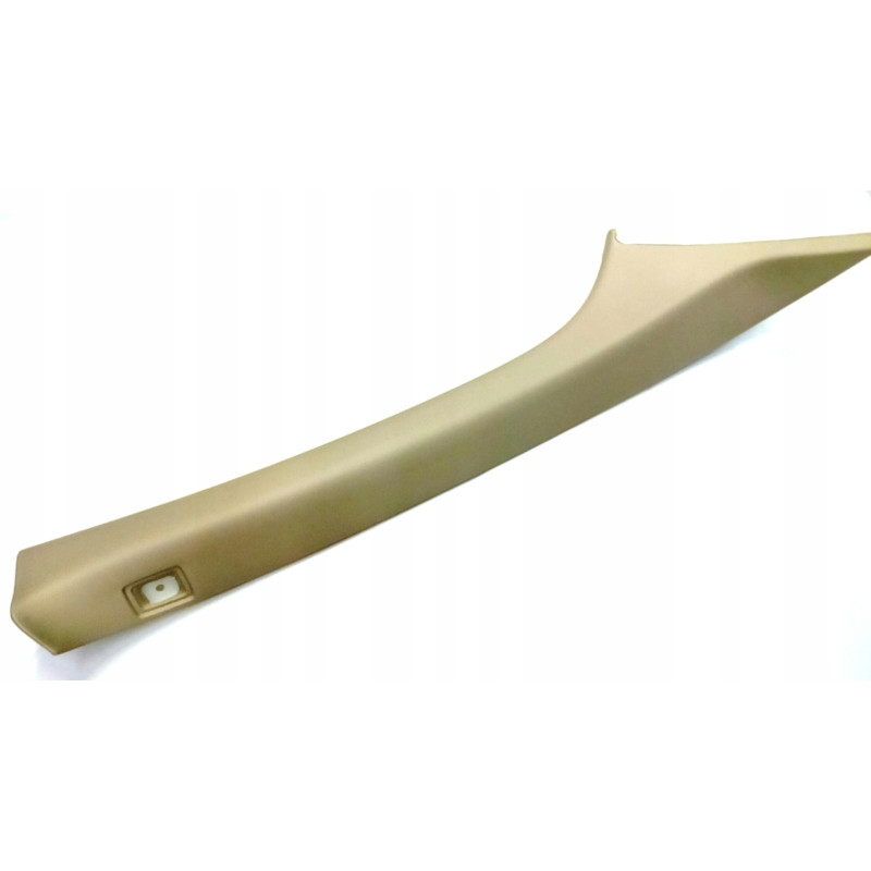 VOLVO XC60 prawa oslona...