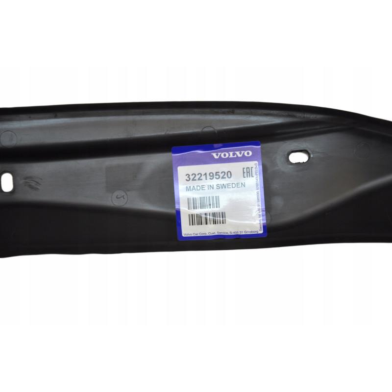 VOLVO XC90 II zaslepka wygluszenie lewy blotnik