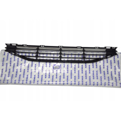 VOLVO V40 srodkowa kratka zderzaka przod OE