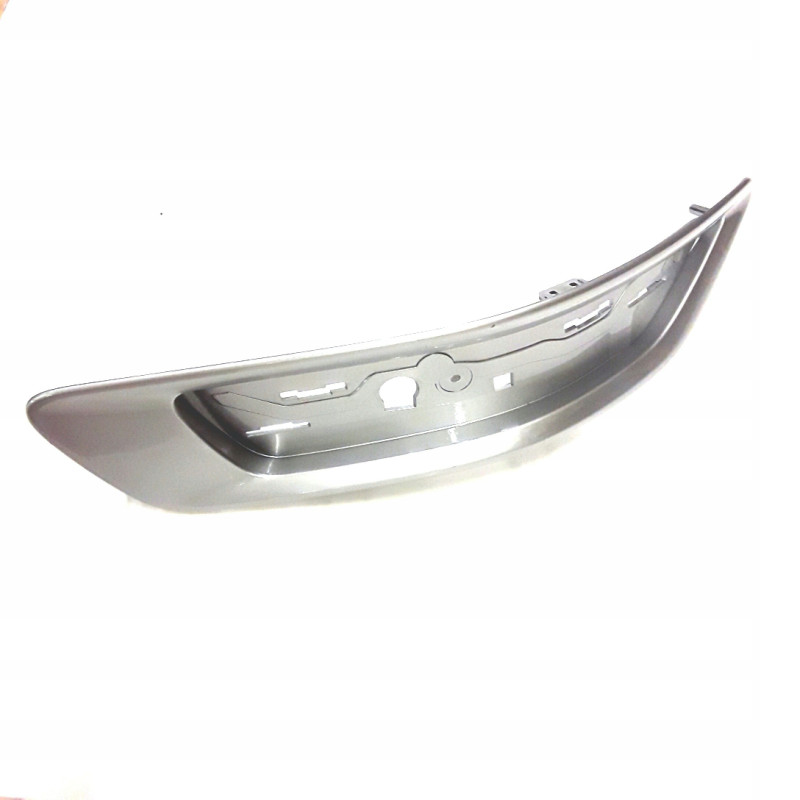 VOLVO XC70 ramka chr...