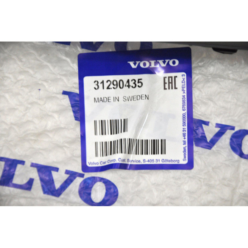 VOLVO XC60 R-Design przednia prawa kratka zderzak