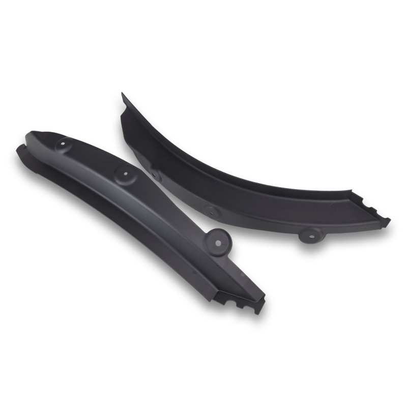 VOLVO XC60 II tylne chlapacze nakladki nadkoli kpl