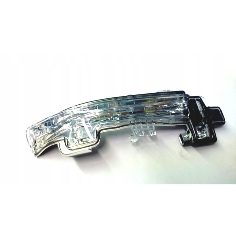 VOLVO lewy kierunkowskaz...