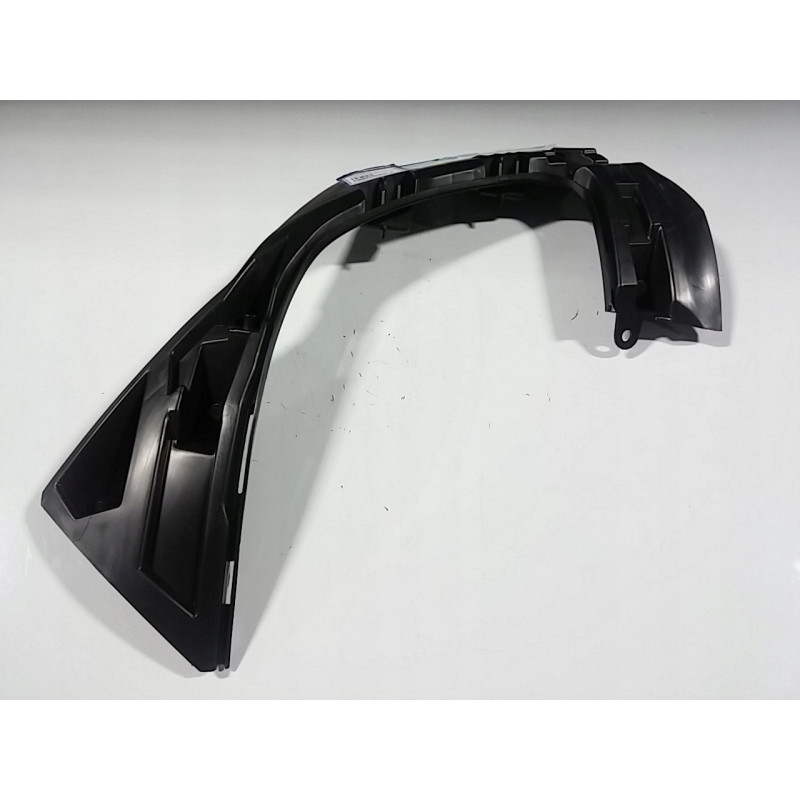 VOLVO XC60 mocowanie lewej...