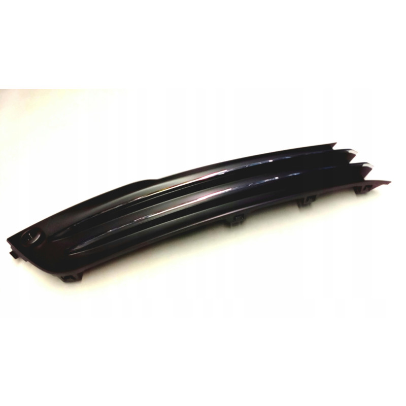 VOLVO V70 prawa kratka...