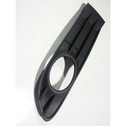 VOLVO S40 lift prawa kratka w zderzak DRL OE 31323406