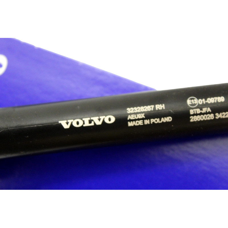 VOLVO XC60 II prawy spryskiwacz lampy reflektora 31416798