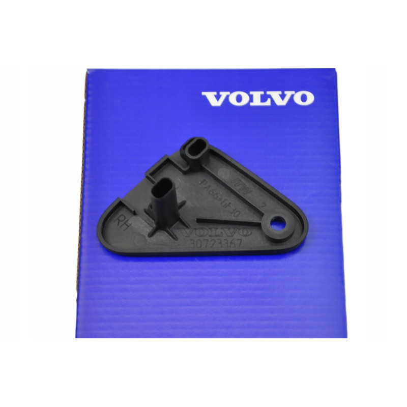 VOLVO V60 prawy gorny...