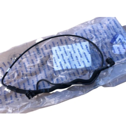 VOLVO v40 V40CC przewod zbiornika wyrownawczego OE 2,0D