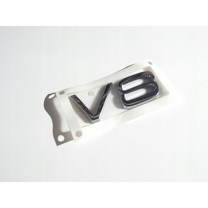 VOLVO XC90 emblemat V8 na...