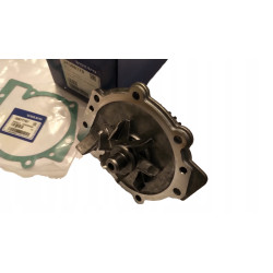 VOLVO V40 S60 V60 oryginal pompa wody 4-cyl D4 D5 31368179