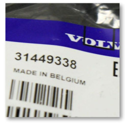 VOLVO XC40 przedni ślizg zderzaka lewy przód OE 31449338