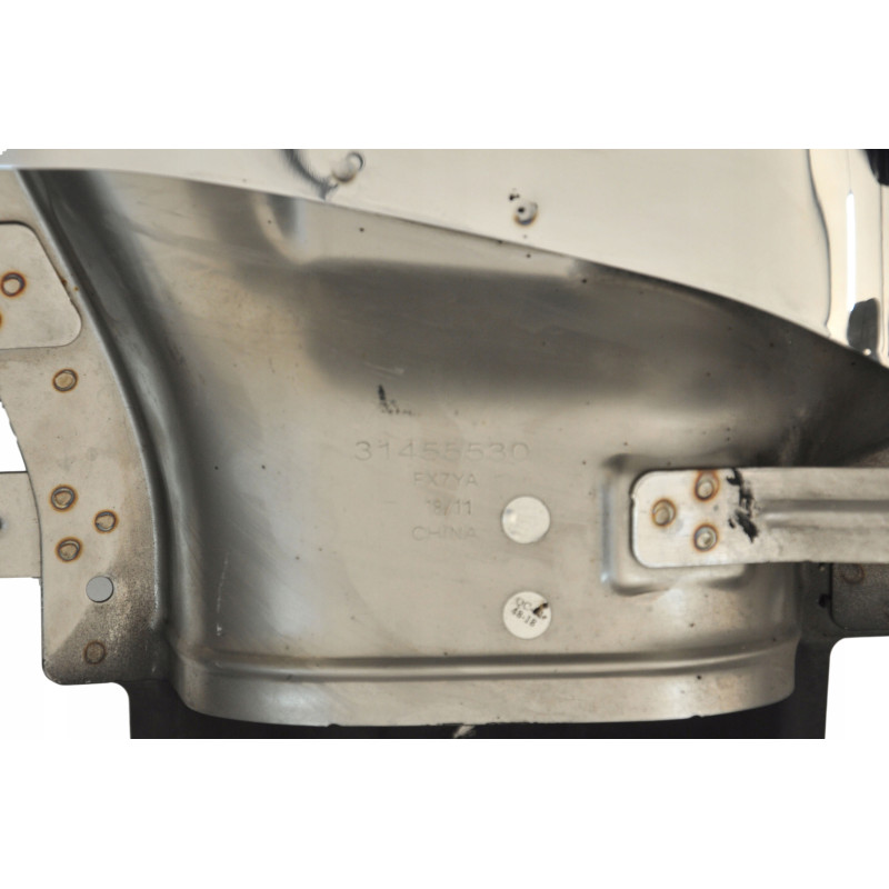 VOLVO S60 V60 II koncowki wydechu komplet nowe OE 31455530 31455531