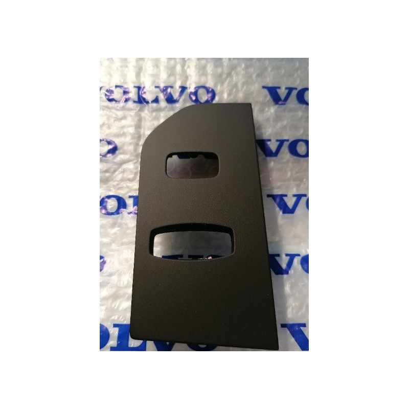 VOLVO XC60 bezowa oslona...