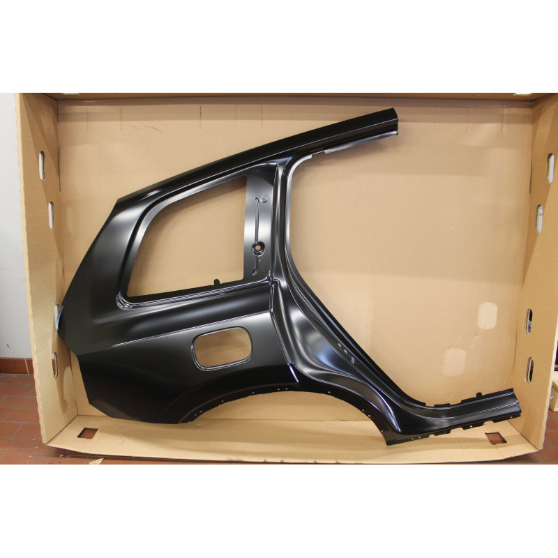 VOLVO XC90 II blotnik tylny prawy poszycie cwiartka 31416318