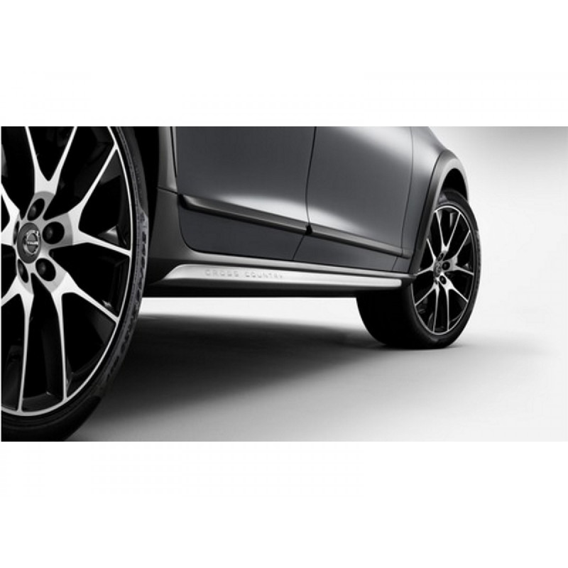 VOLVO V90 Cross Country...