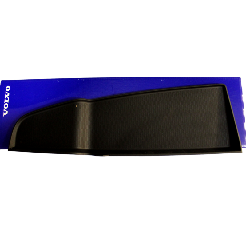 VOLVO XC60 II przednia lewa...