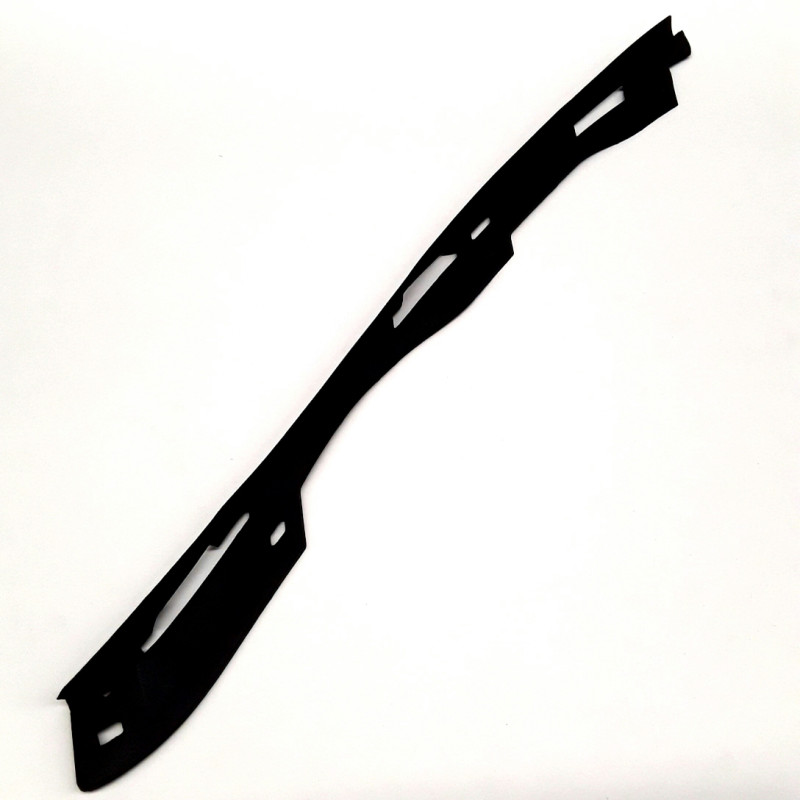 VOLVO S60 V60 lewa listwa...