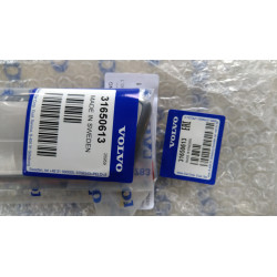 VOLVO XC60 nakladki progowe POLESTAR przod kpl 31650613