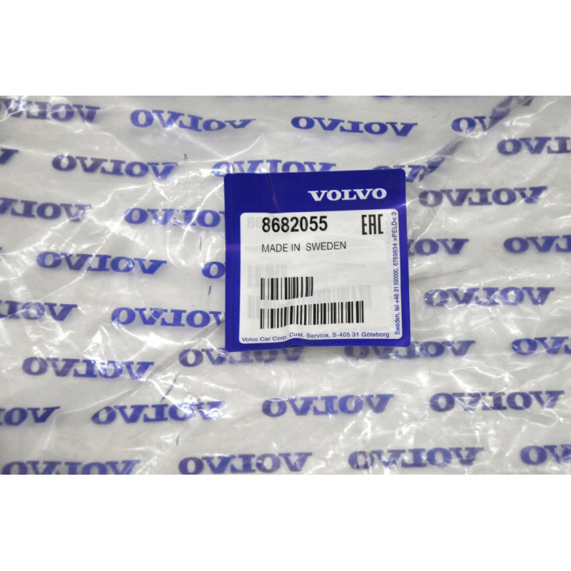 VOLVO V70 zaslepka haka holowniczego odpinanego OE 8682055