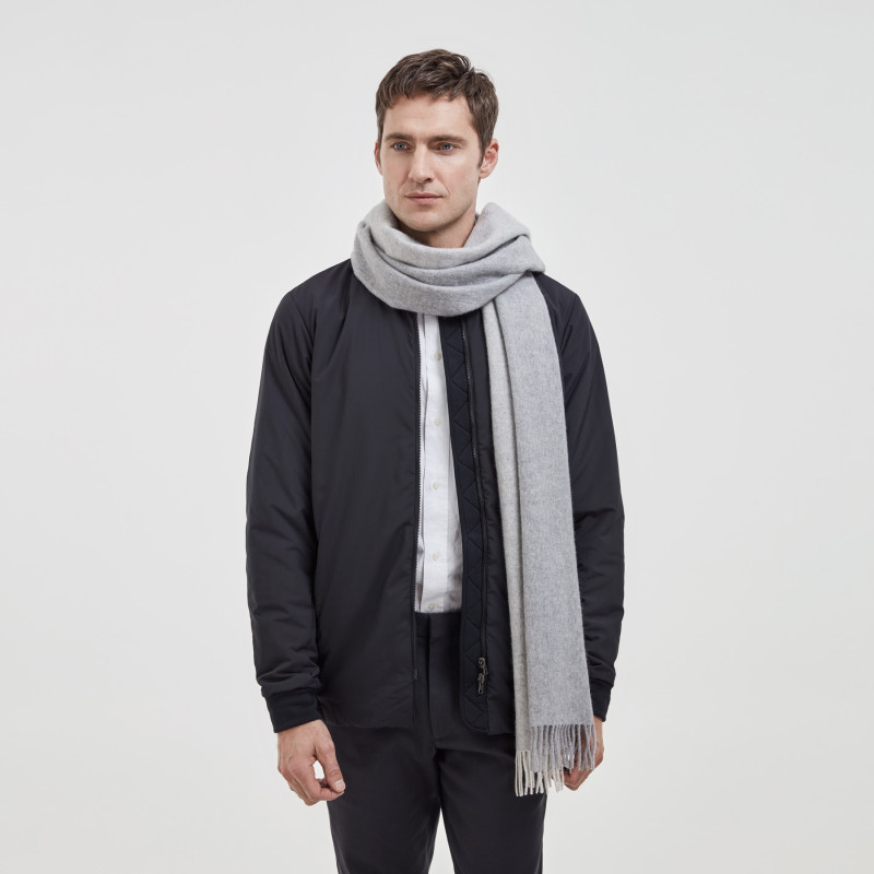 VOLVO szalik z welny...