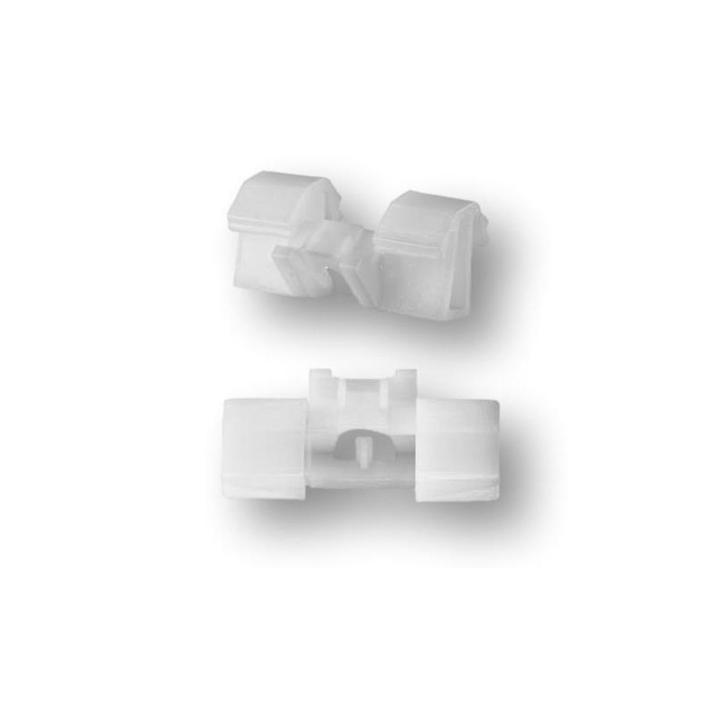 VOLVO V70 spinka klips...