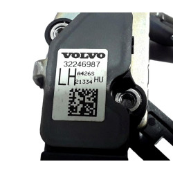 VOLVO V90CC XC90 II czujnik poziomowania swiatel LED lewy tyl OE