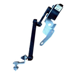 VOLVO C40 XC40 czujnik poziomowania swiatel LED lewy przod OE 32221957