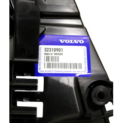 VOLVO XC60 II tylna prawa oslona zamka drzwi OE 32310901