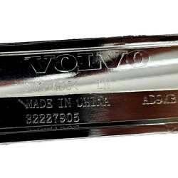 VOLVO XC60 II lewa listwa chrom nakladka zderzaka przod Plus Bright OE