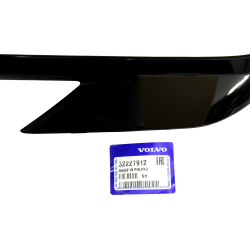 VOLVO XC60 II prawa listwa zderzaka przod R-Design OE