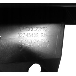 VOLVO XC60 II prawa kratka zaslepka halogenu zderzak przod R-Design OE