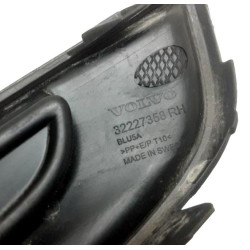 VOLVO V90CC prawa atrapa dolna kratka zderzaka OE