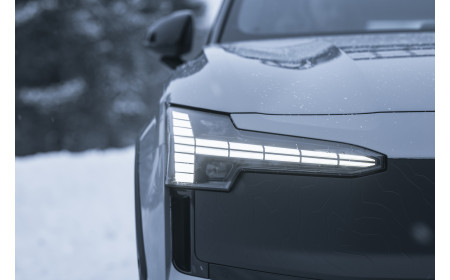 Oryginalne żarówki i źródła światła Volvo – różnice w jakości i trwałości.